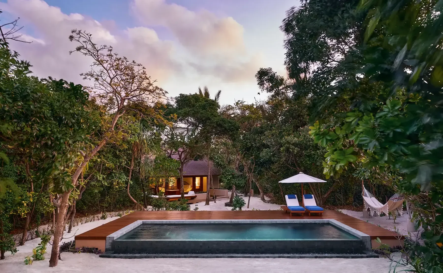 Amanpulo villa pool area