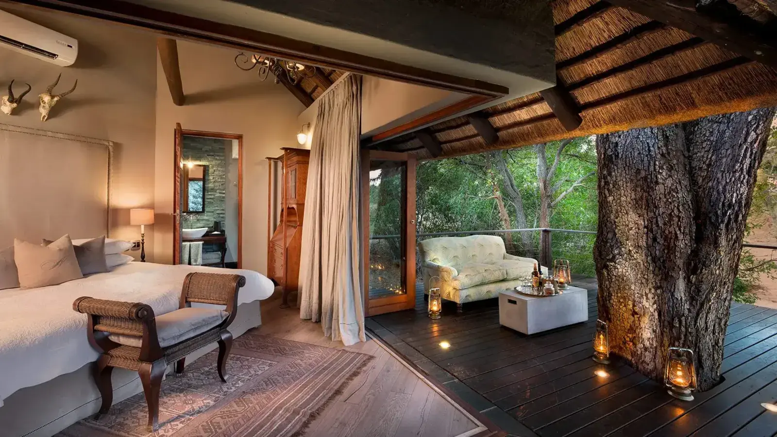 A room at &Beyond Ngala Safari Lodge