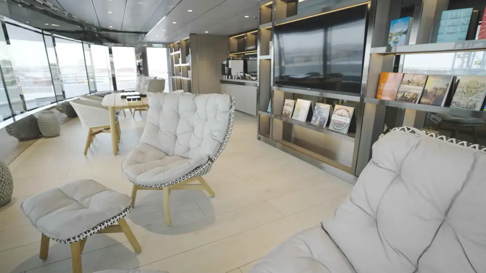 Emerald Sakara luxury yacht lounge