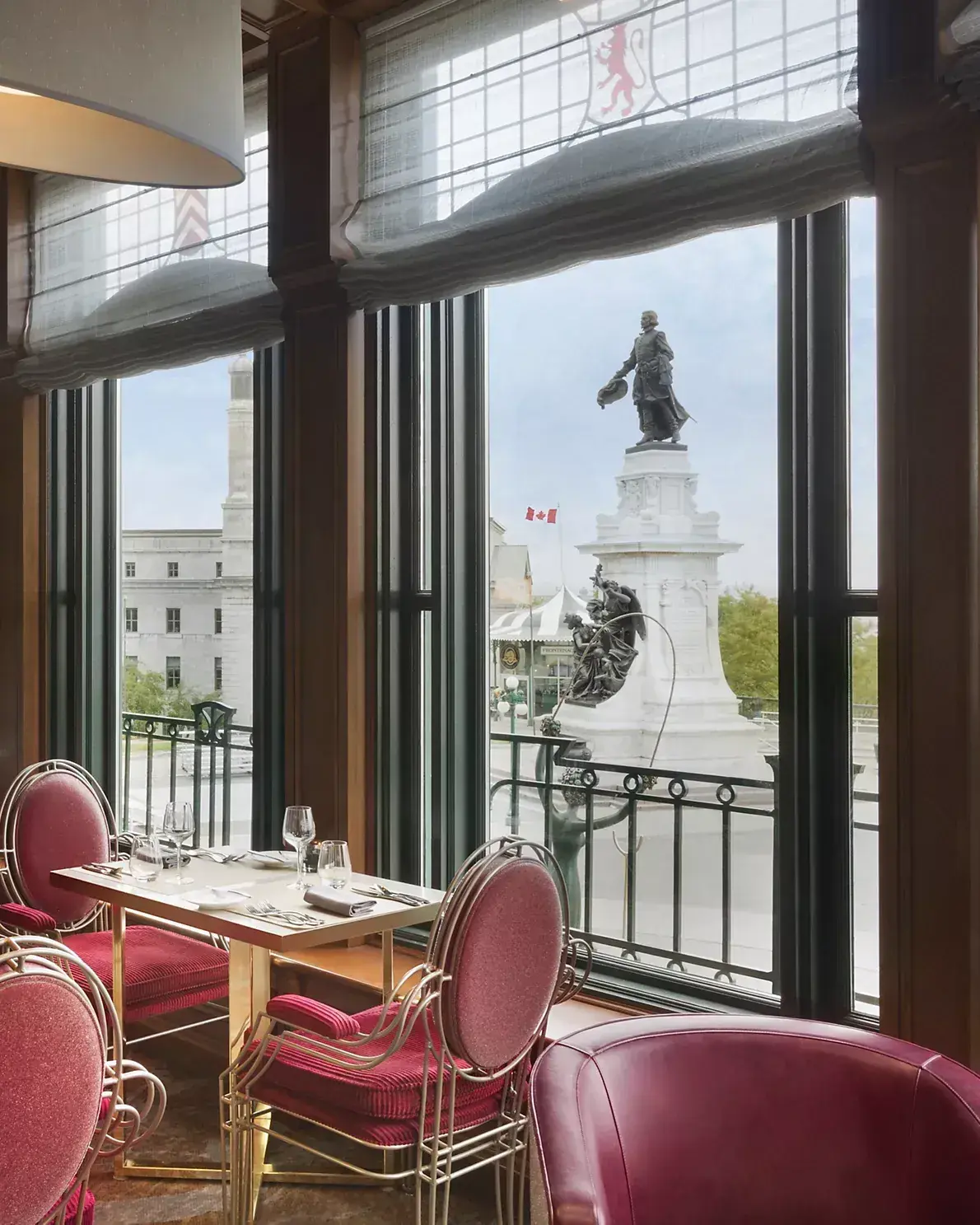 Fairmont Le Château Frontenac dining seating