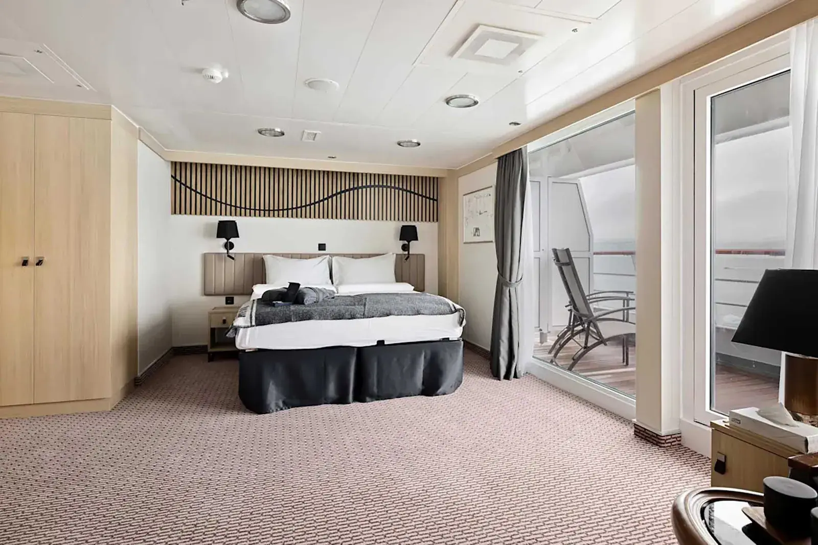 HX expeditions ms fram ms grand suite with balcony