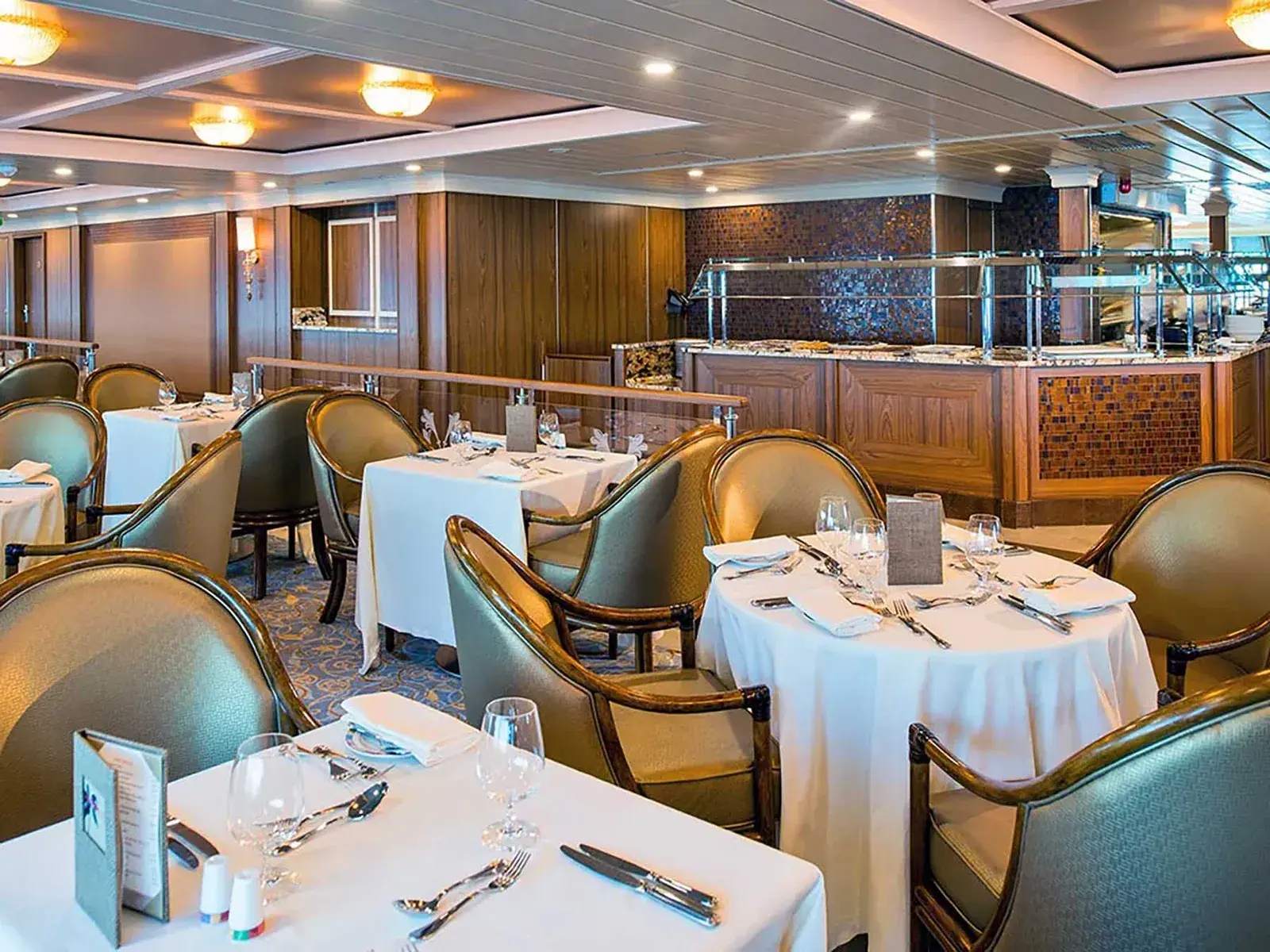 Oceania Insignia Terrace Café buffet restaurant