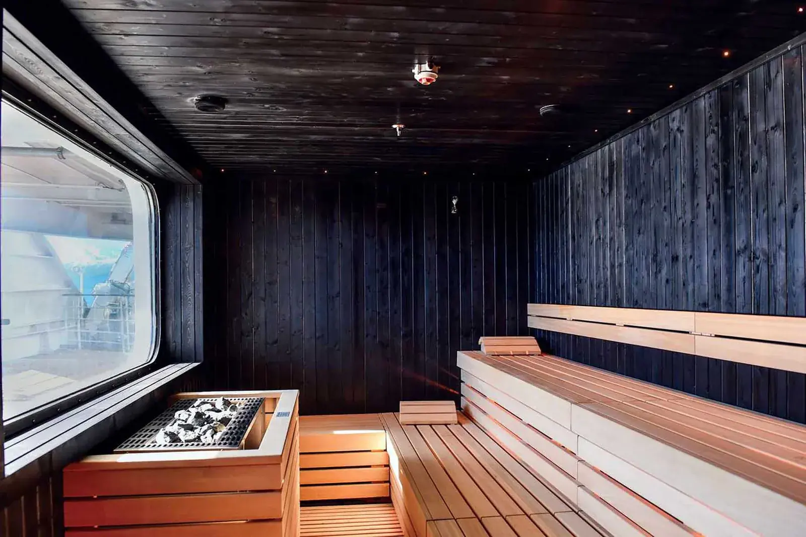 Swan Hellenic SH Diana sauna and wellness area