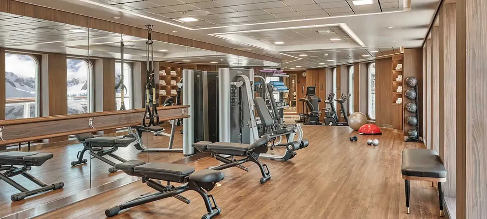 Silver Endeavour fitness room and gym