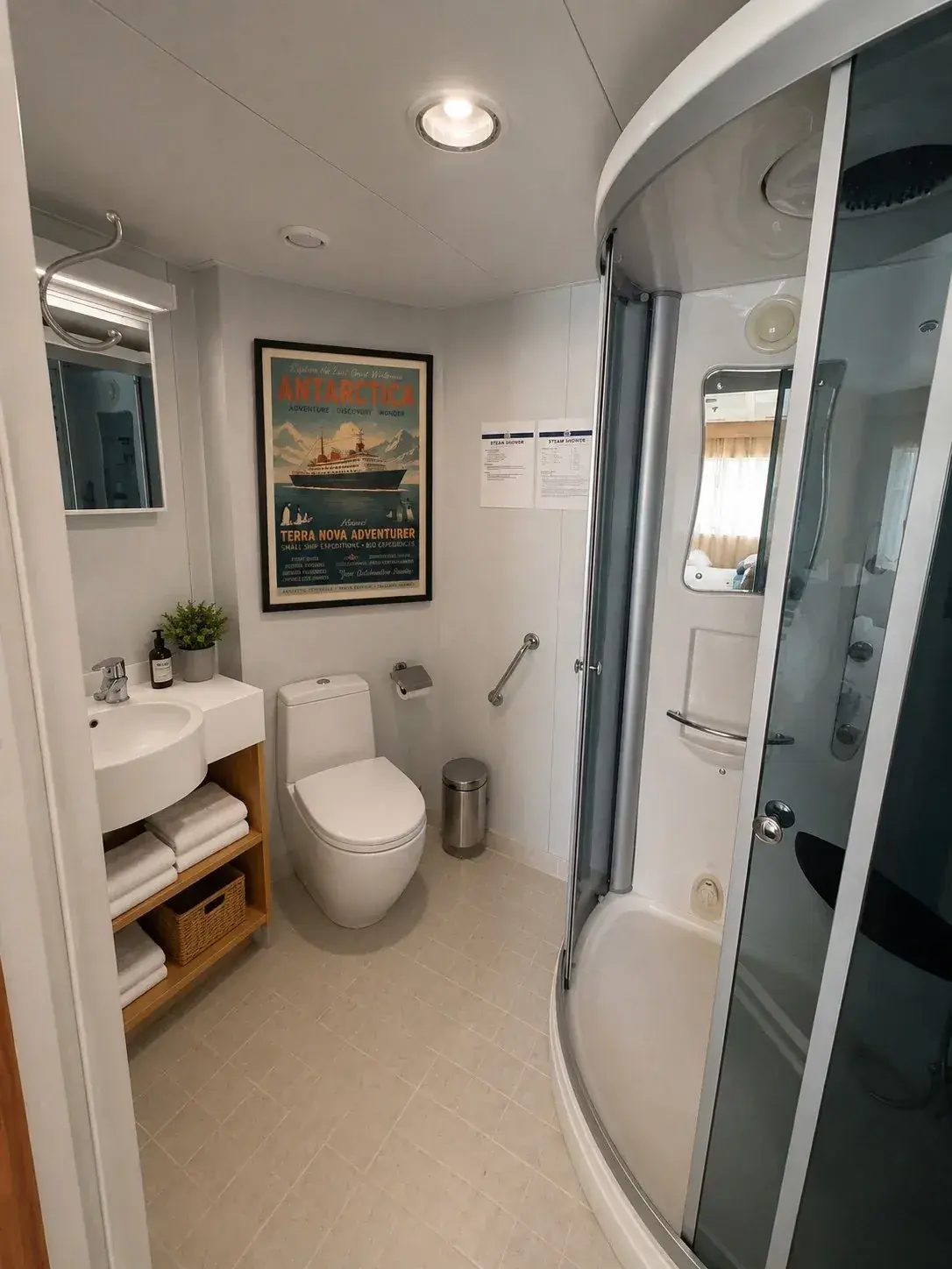Suite bathroom aboard Terra Nova Adventurer