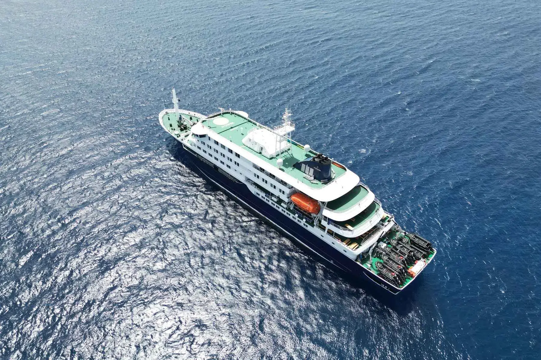 The Oceanwide MV Hondius expedition cruise ship in Antarctica