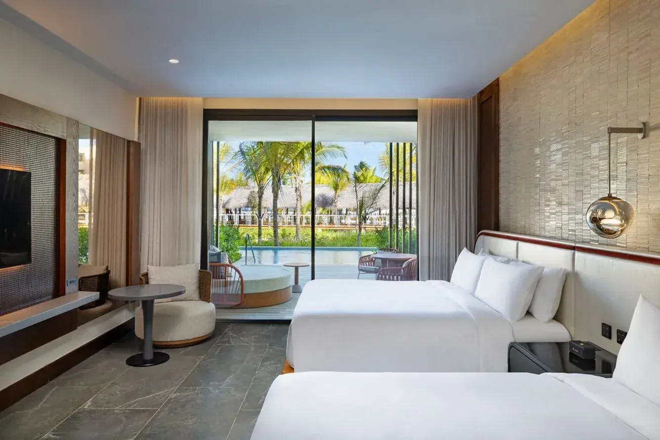 King Deluxe Swim-Up Room Interior W Hotel Punta Cana