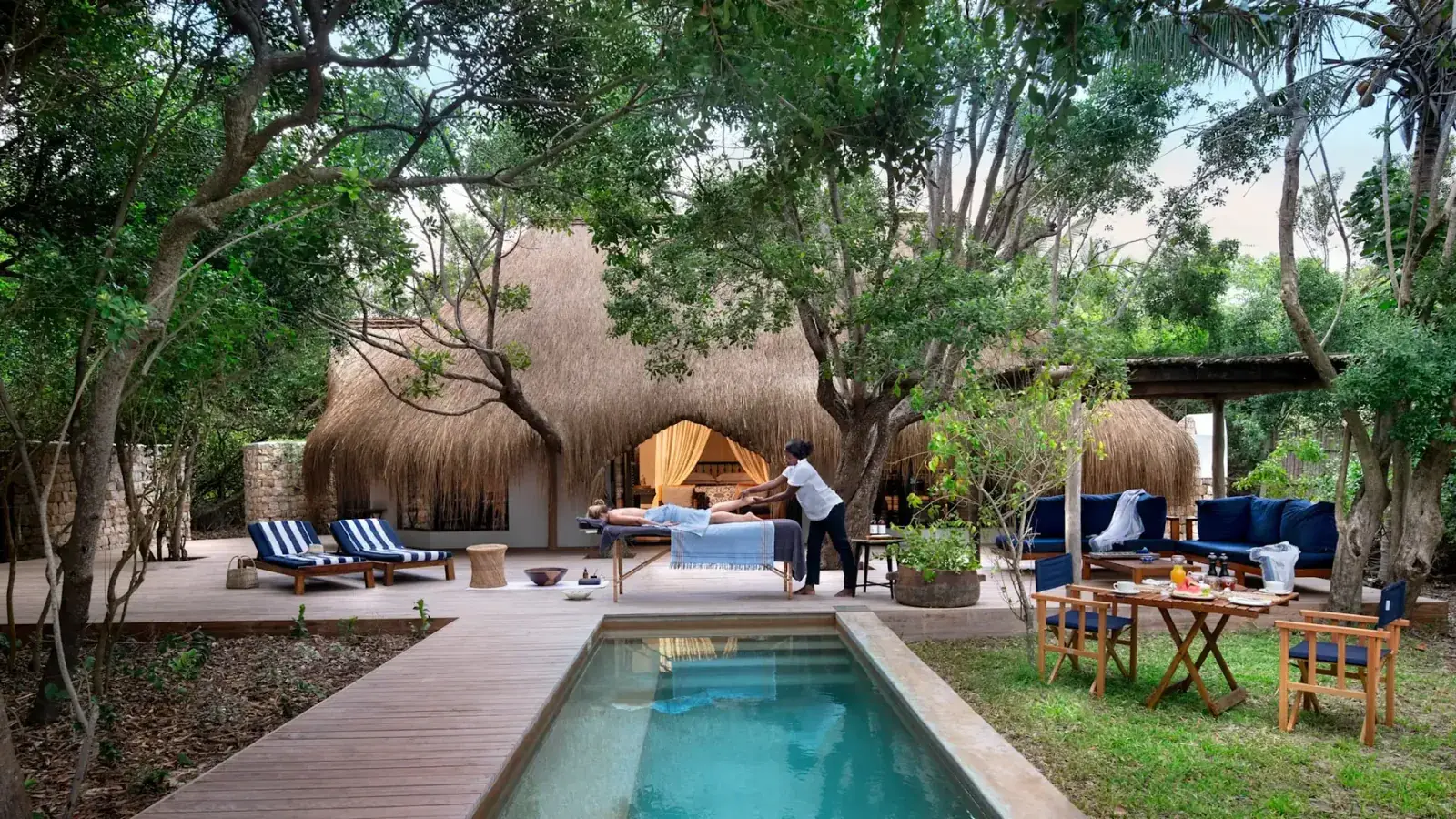 A pool and outdoor area at a Mozambique &Beyond lodge