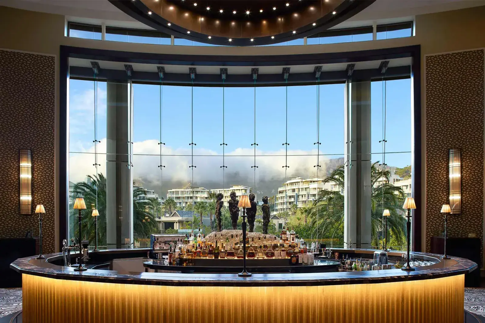 One&Only Cape Town resort bar