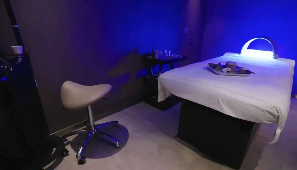 Emerald Yachts: Elements Spa
