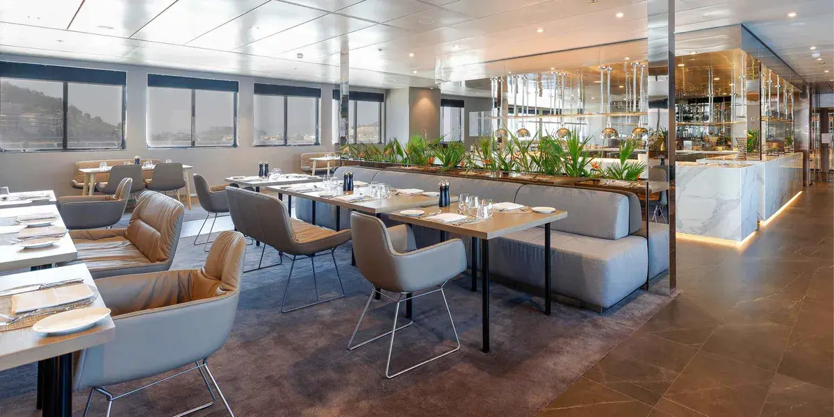 The La Cucina dining area of Emerald Yacht cruise ships