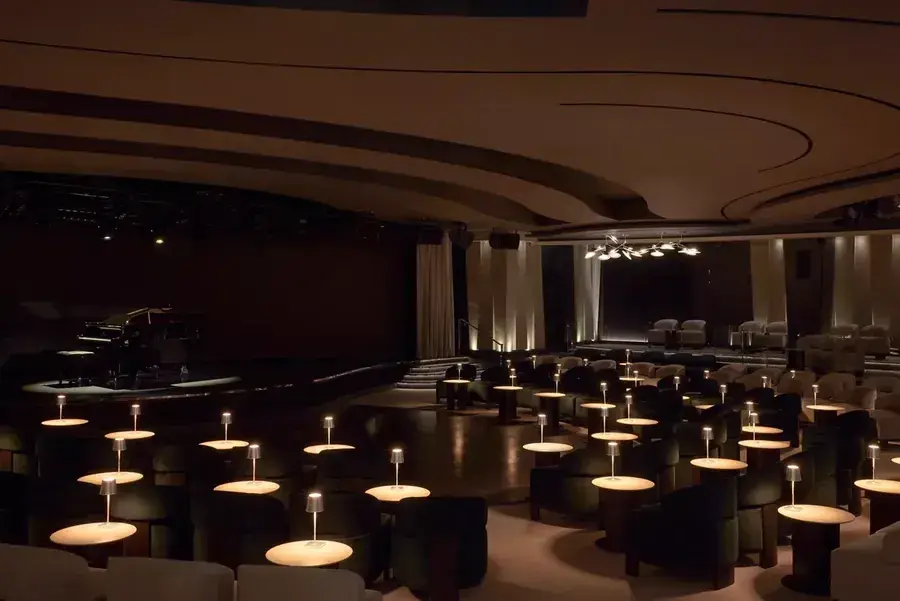 Journeys Lounge on deck 4 aboard Explora III