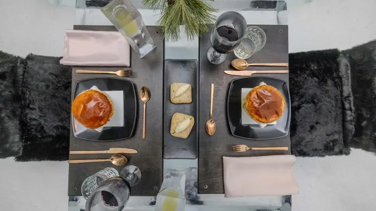 Hotel de Glace: Restaurant