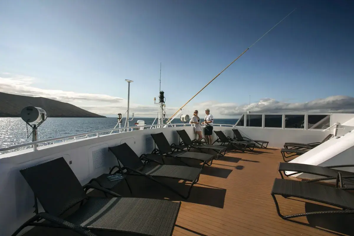 MS Santa Cruz II: Sky Deck