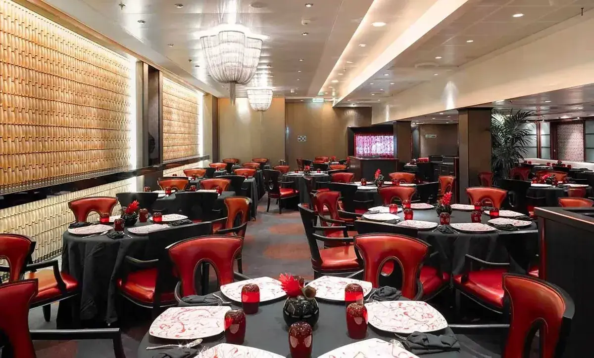Oceania Marina Red Ginger Asian fusion restaurant