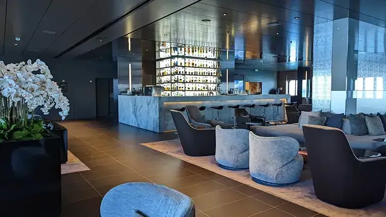 Scenic Eclipse bar and lounge