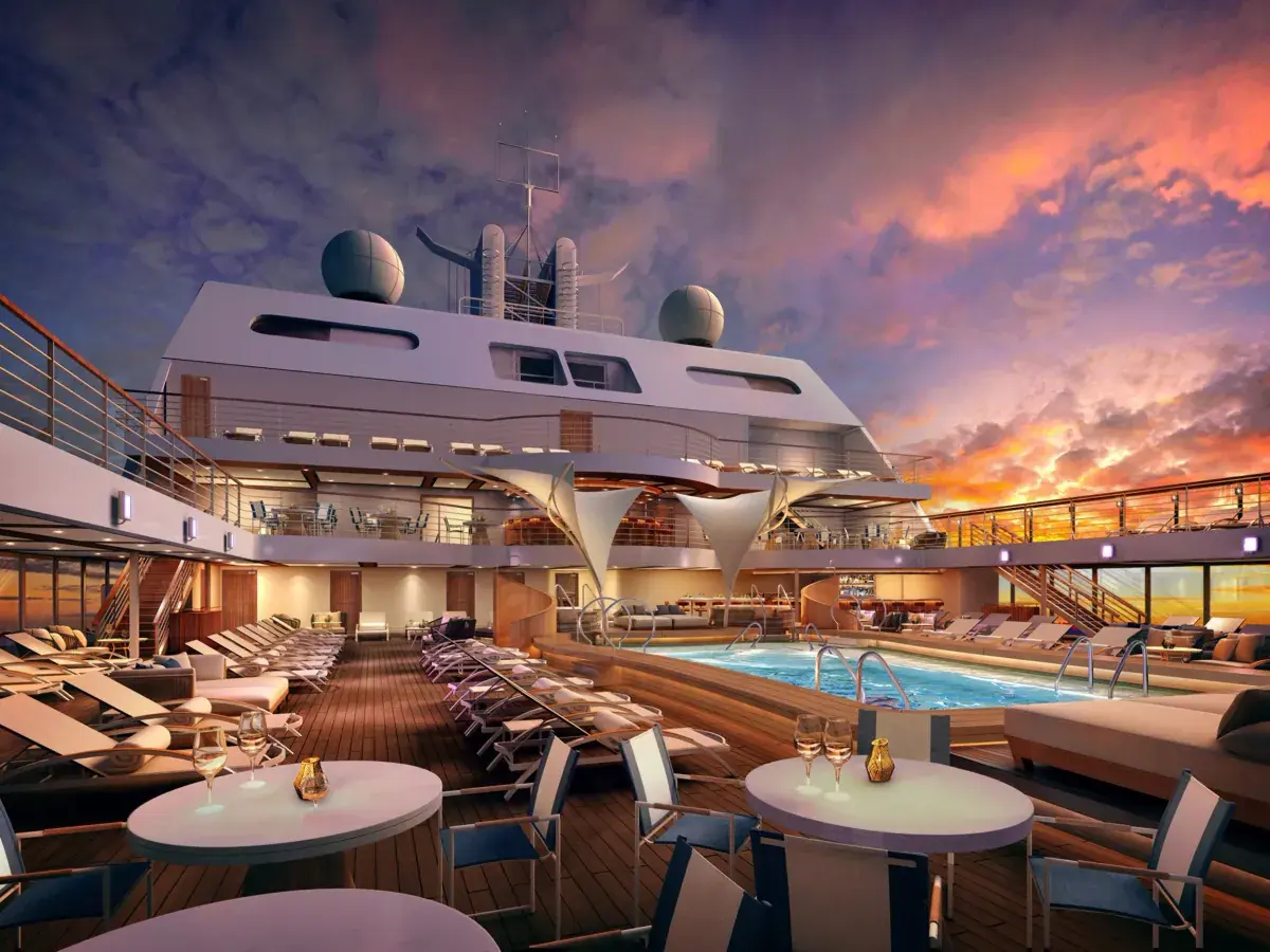 Seabourn Encore: Pool Deck & Whirlpools