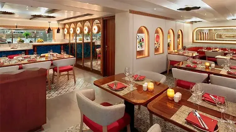 Cuadro 44 tapas and wine bar aboard Windstar Star Breeze