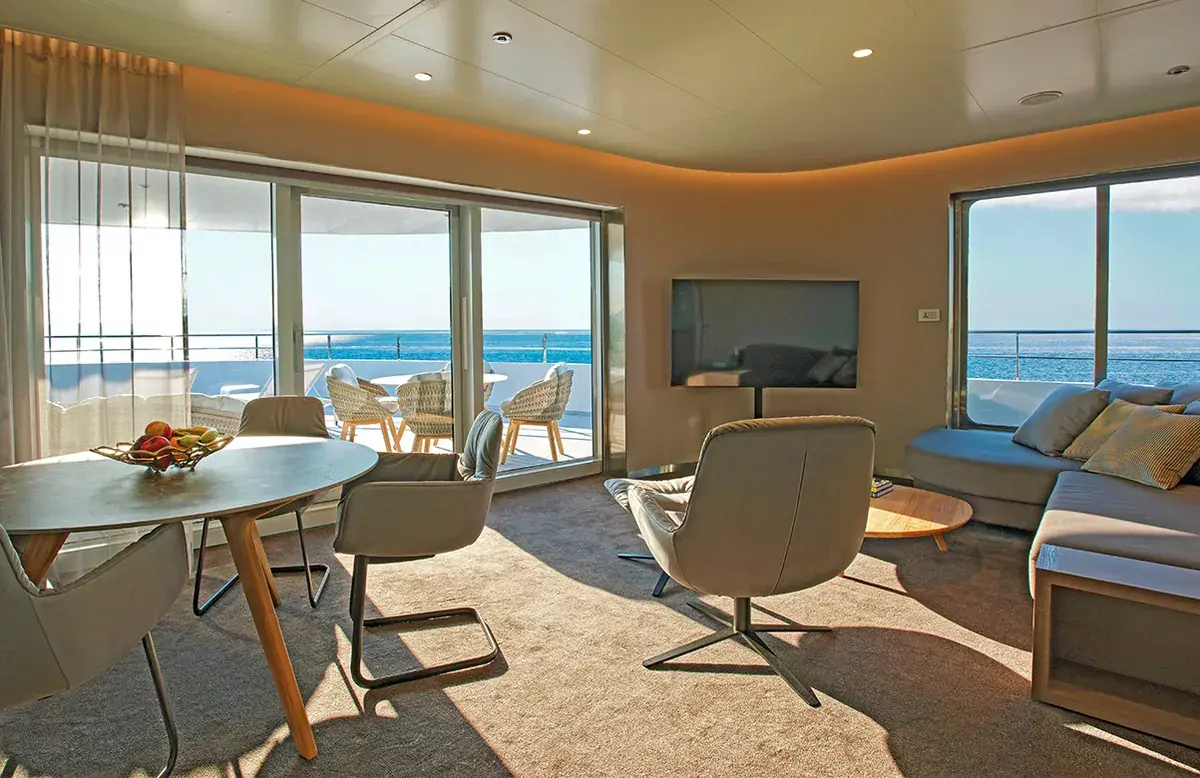 Emerald Yachts Owner's Suite interior