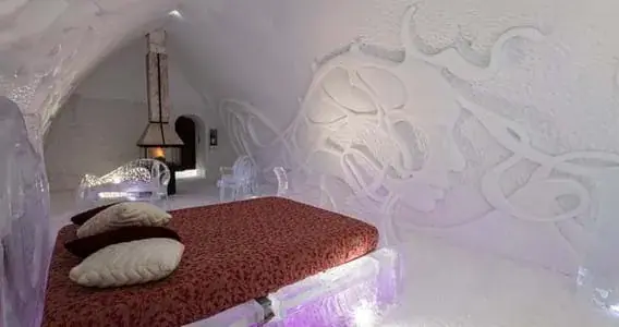 Hotel de Glace: Premium Suite with Fireplace & Private Spa