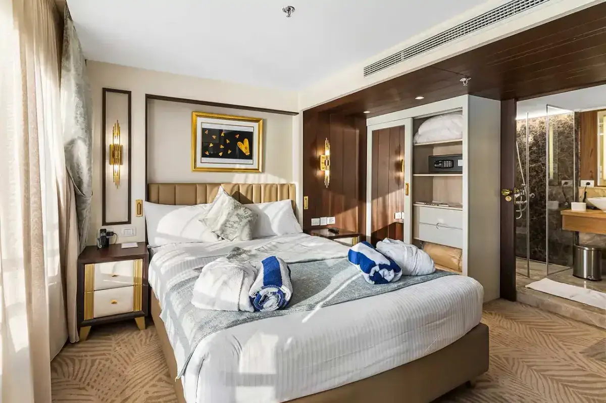 Interior of the HS Nebu Executive Suite