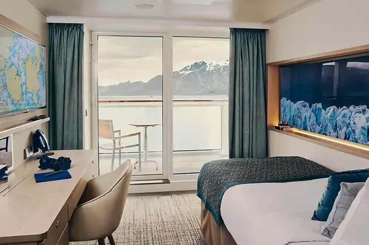 National Geographic Resolution Category Solo B cabin interior