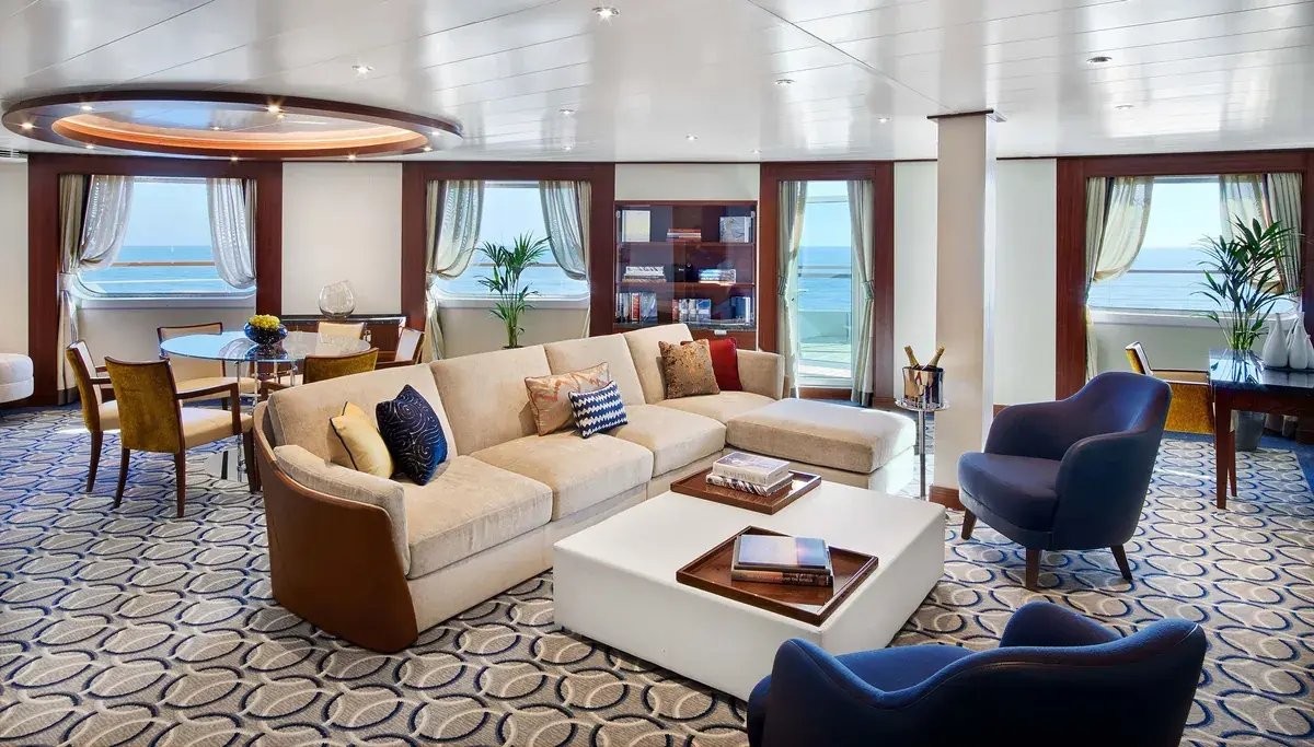Seabourn Encore: Owner's Suite