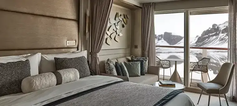 Silver Endeavour Classic Veranda Suite interior