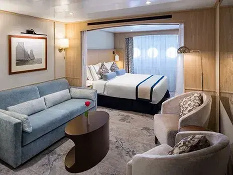 Star Porthole Suite on Windstar Star Breeze with porthole window and cozy interior
