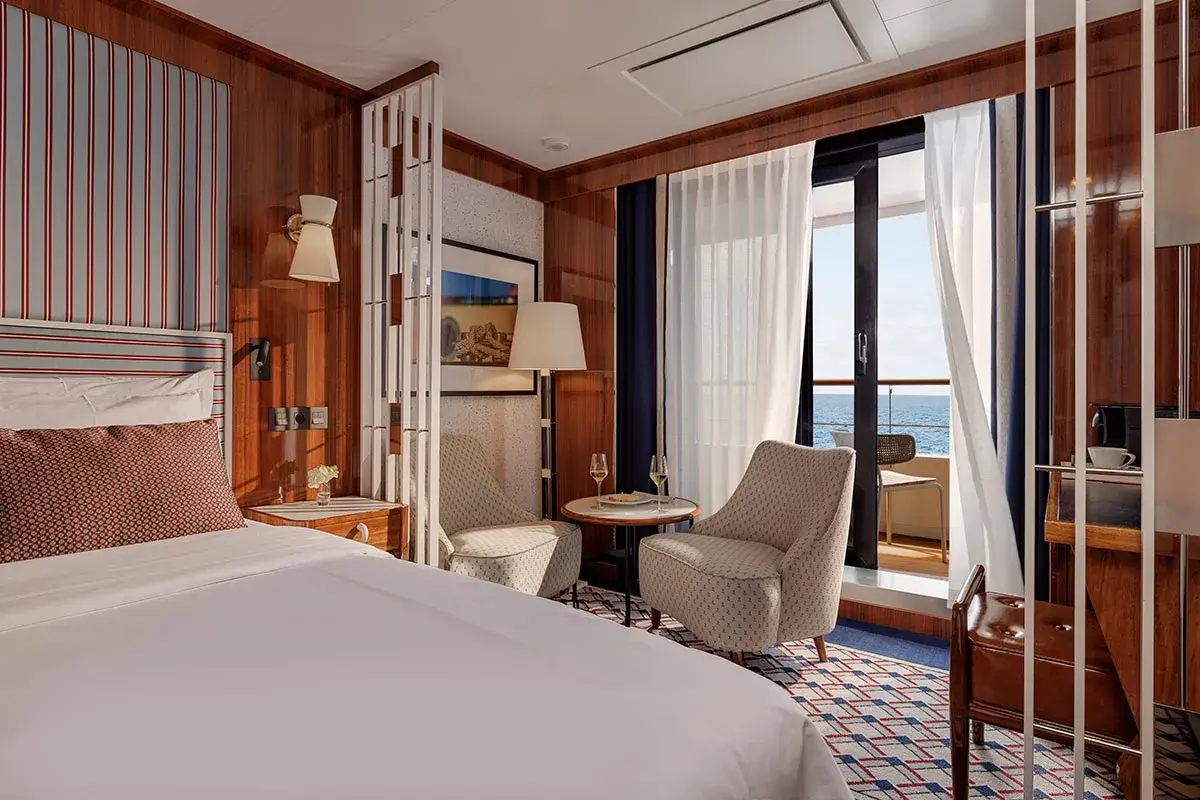 World Traveller: Veranda Suite