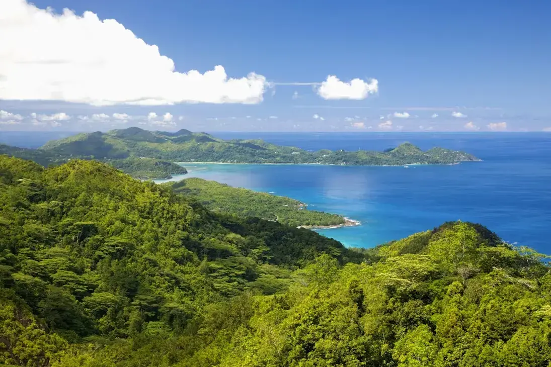 High-up view of Morne Seychellois