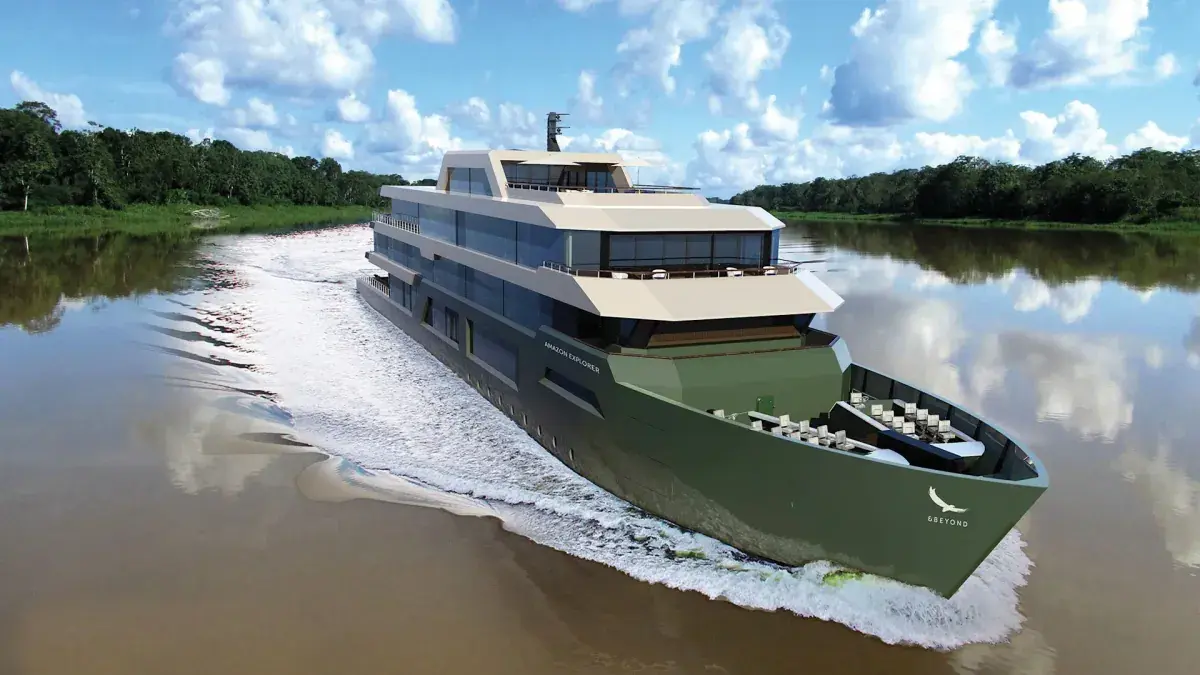 &Beyond Amazon Explorer yacht travels the river