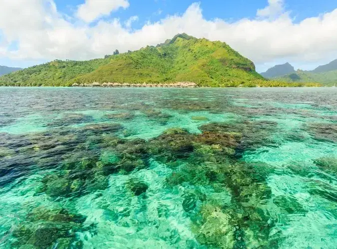 Clear water of Tahiti Papeete