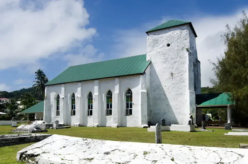 A white church in Rarotonga