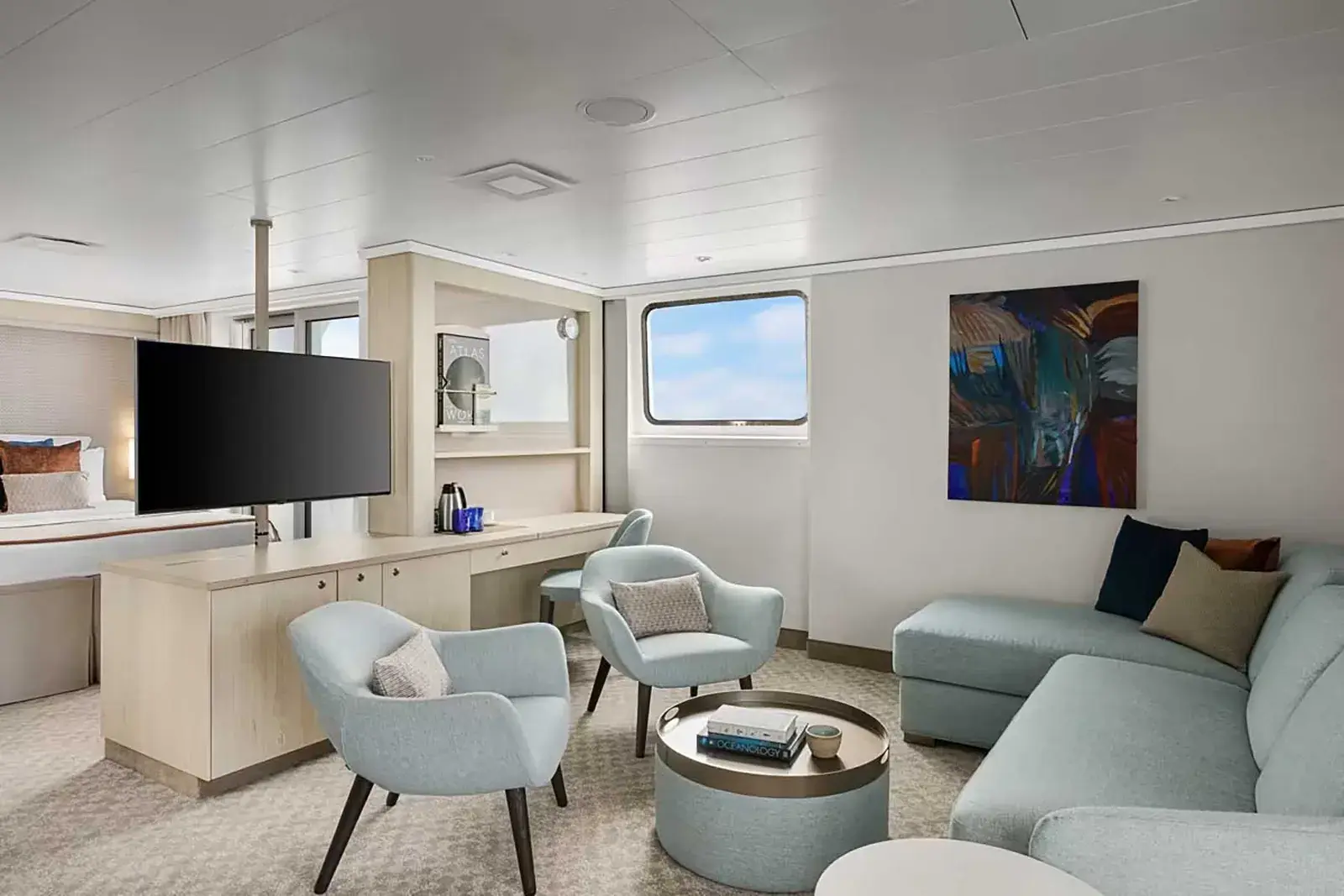 Category 7 cabin on the National Geographic Gemini cruise ship in the Galápagos Islands