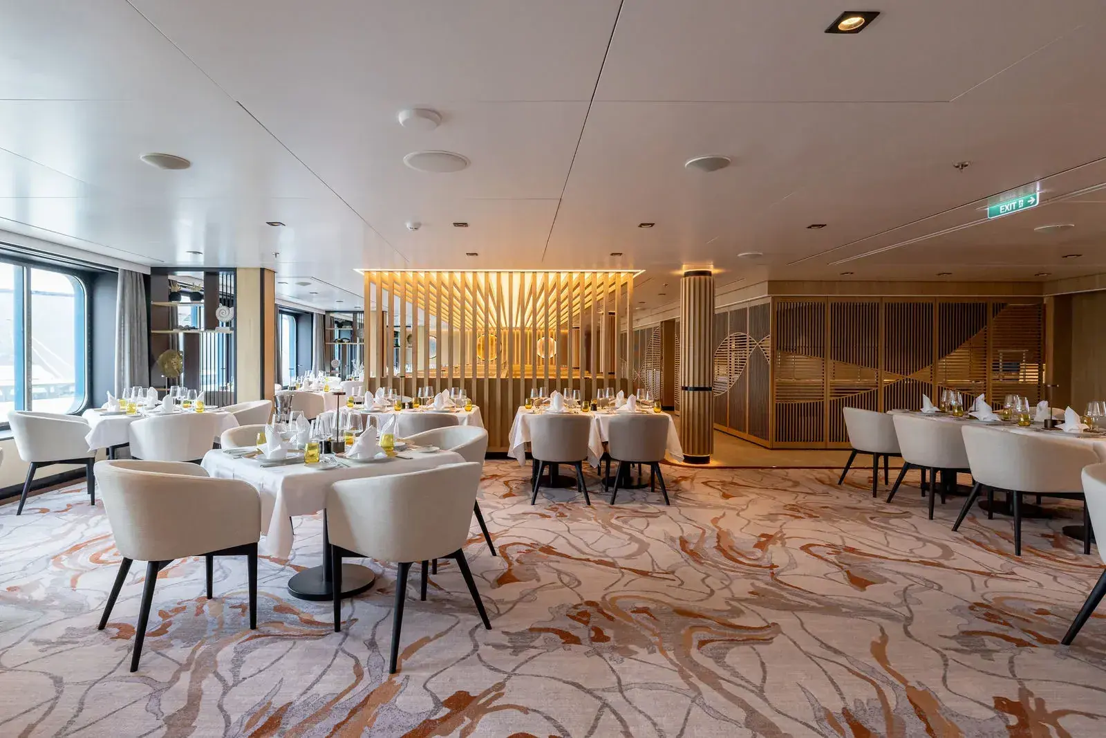 Swan Hellenic's HS Minerva restaurant